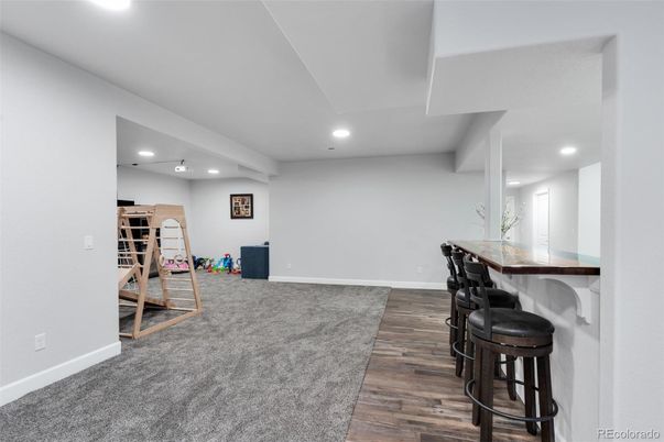Interior, Recessed Lighting, Wood Texture Flooring