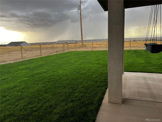 Backyard, Exterior