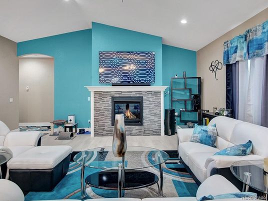 Fireplace, Interior, Living room, Recessed Lighting