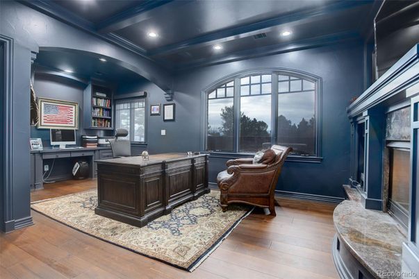Home Office, Interior, Recessed Lighting, Wood Texture Flooring