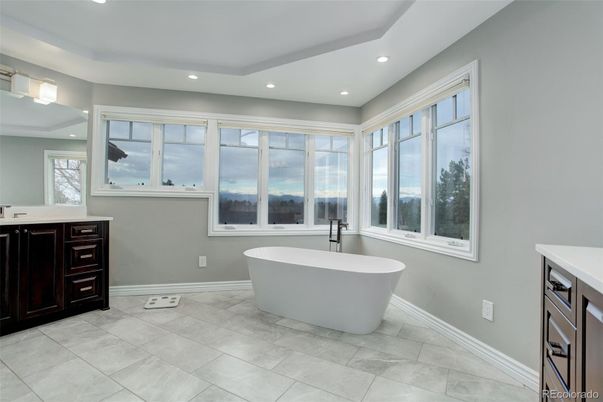 Bathroom, Free Standing Baths, Interior, Recessed Lighting