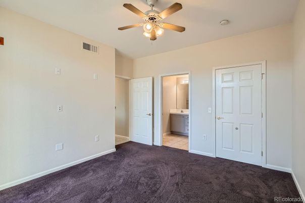 Bathroom, Empty room, Interior