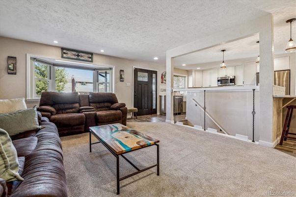 Interior, Kitchen, Living room, Pendant Lights, Recessed Lighting, Stainless Steel Appliances, Wood Texture Flooring