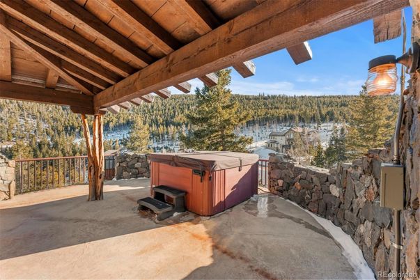 Exterior, Hot Tub