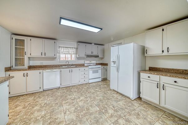 Interior, Kitchen