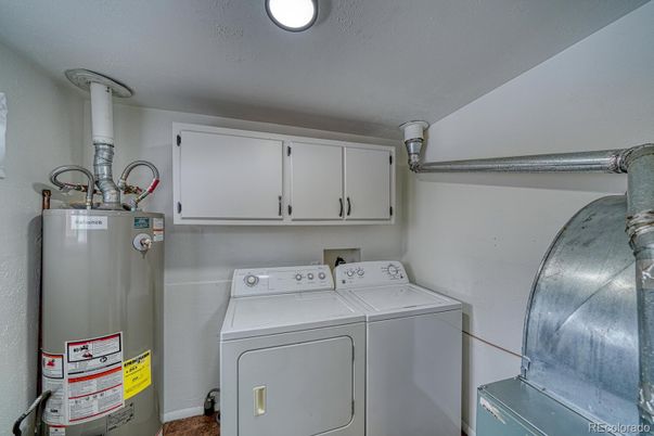 Interior, Recessed Lighting, Utility Closets, Washer