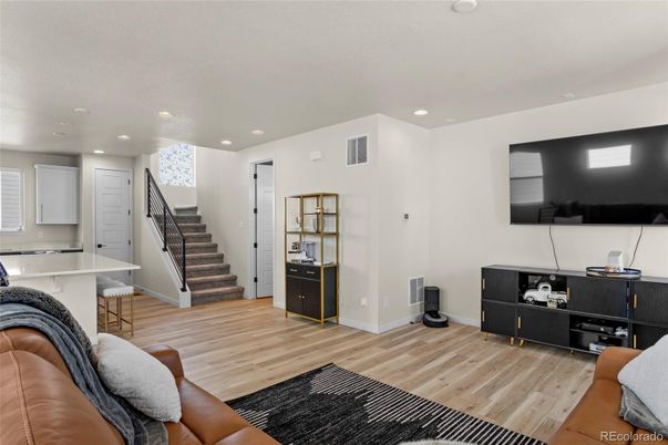 Interior, Recessed Lighting, Wood Texture Flooring
