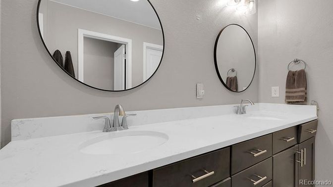 Bathroom, Dual Sink Vanities, Interior