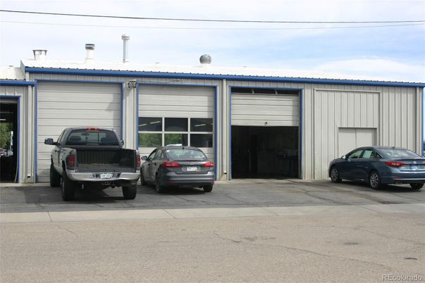 Detached Garage, Exterior