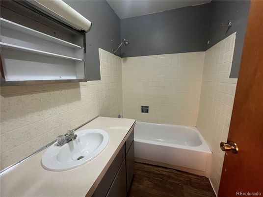 Bathroom, Interior, Wood Texture Flooring
