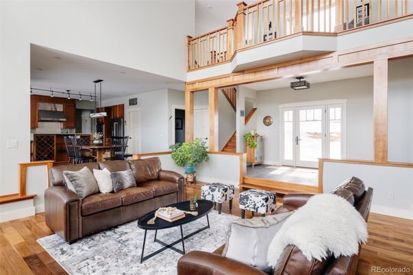 Interior, Kitchen, Living room, Pendant Lights, Wood Texture Flooring
