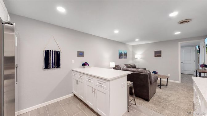 Interior, Kitchen, Living room, Recessed Lighting, Stainless Steel Appliances