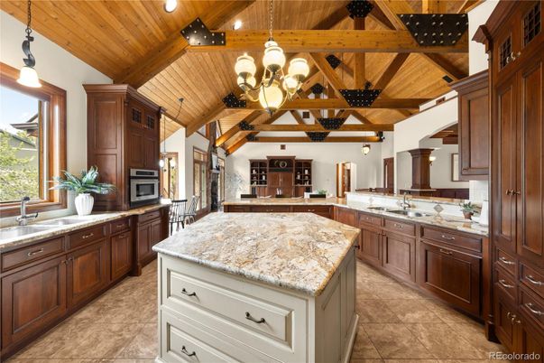 Chandelier, Interior, Kitchen, Pendant Lights, Wooden Beams, Wooden Ceilings