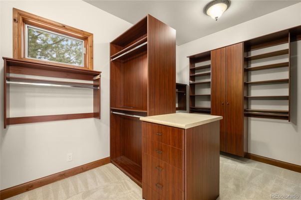 Interior, Walk-in Closets