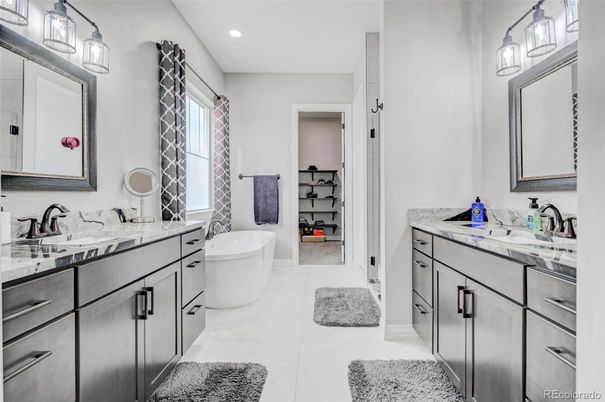 Bathroom, Dual Sink Vanities, Free Standing Baths, Interior, Recessed Lighting