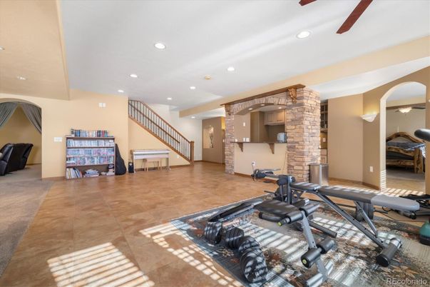 Fitness Equipment, Interior, Recessed Lighting