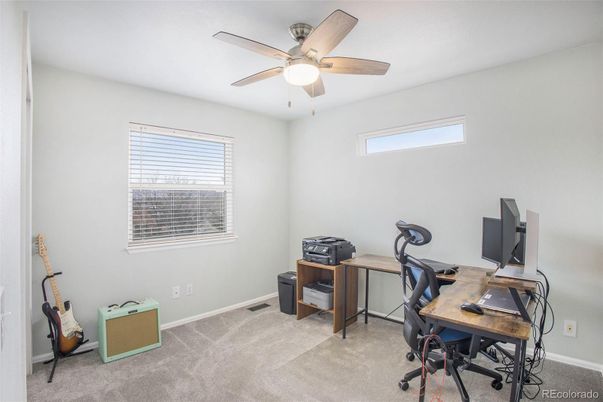 Home Office, Interior