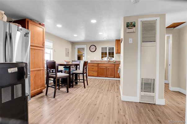 Dining room, Interior, Kitchen, Recessed Lighting, Wood Texture Flooring