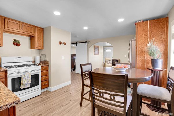Dining room, Interior, Kitchen, Recessed Lighting, Wood Texture Flooring