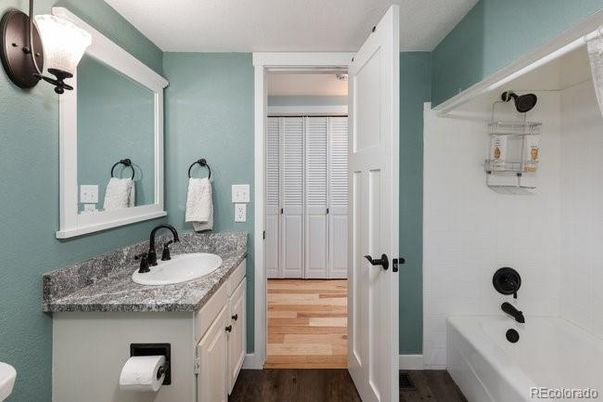 Bathroom, Interior, Wood Texture Flooring