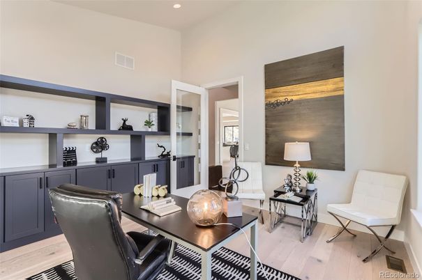 Home Office, Interior, Recessed Lighting, Wood Texture Flooring