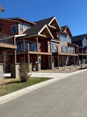 Exterior, Facade, American Craftsman