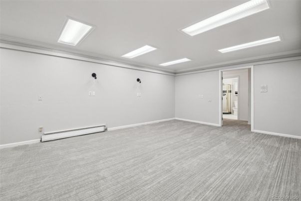 Empty room, Interior, Recessed Lighting