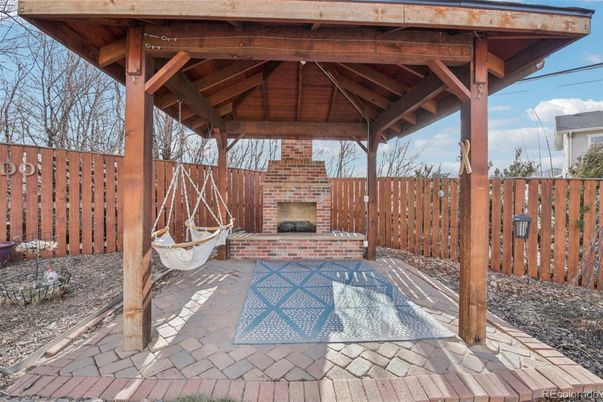 Exterior, Fireplace