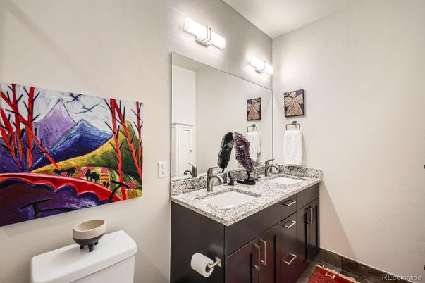 Bathroom, Dual Sink Vanities, Interior