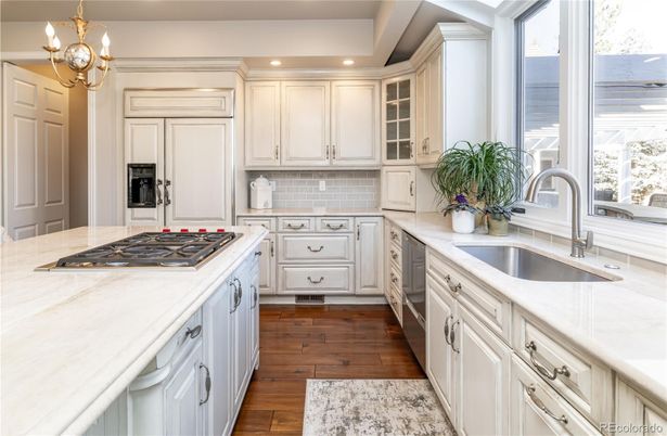 Chandelier, Interior, Kitchen, Recessed Lighting, Stainless Steel Appliances, Wood Texture Flooring