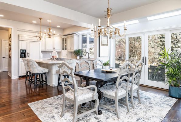 Chandelier, Dining room, Interior, Kitchen, Pendant Lights, Recessed Lighting, Wood Texture Flooring