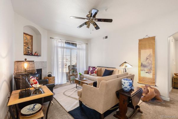 Fireplace, Interior, Living room