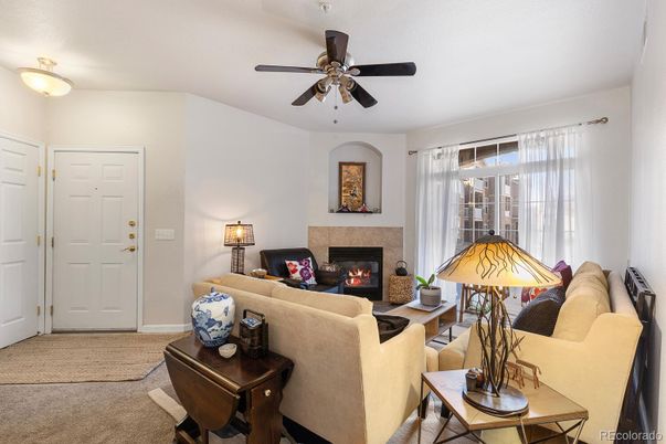 Fireplace, Interior, Living room