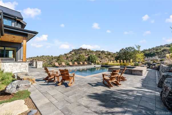 Exterior, Lake, Pool