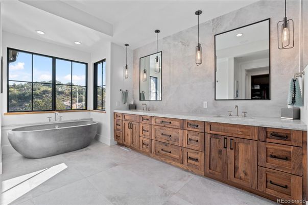 Bathroom, Dual Sink Vanities, Free Standing Baths, Interior, Pendant Lights, Recessed Lighting