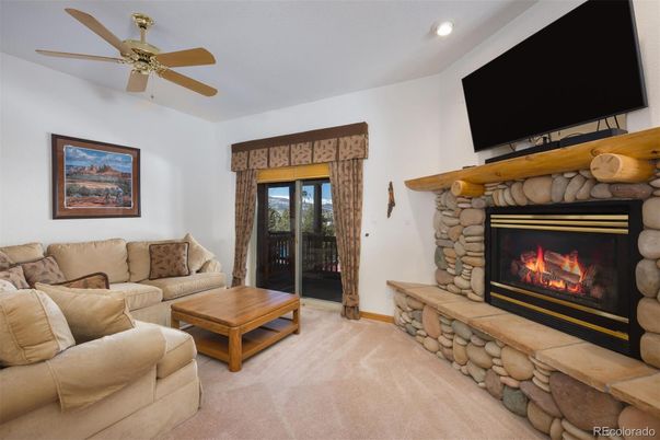 Fireplace, Interior, Living room, Recessed Lighting