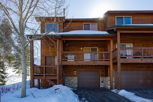 Attached, Exterior, Facade, Log Home