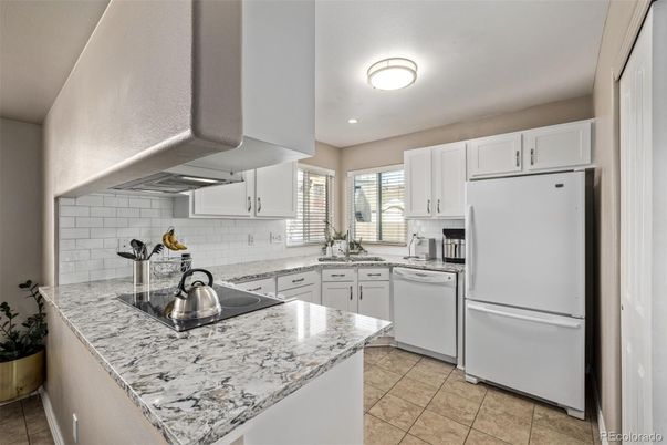 Interior, Kitchen, Recessed Lighting