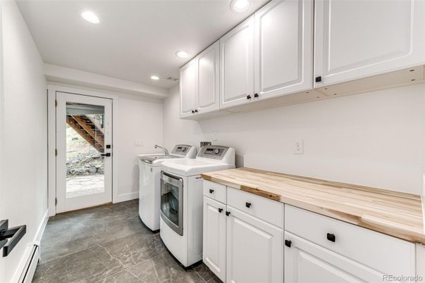 Interior, Recessed Lighting, Washer