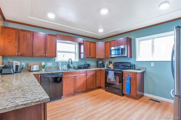Interior, Kitchen, Recessed Lighting, Wood Texture Flooring