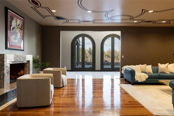 Fireplace, Interior, Living room, Recessed Lighting, Wood Texture Flooring