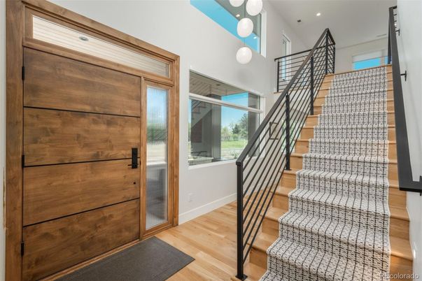 Interior, Pendant Lights, Recessed Lighting, Wood Texture Flooring