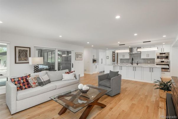 Interior, Kitchen, Living room, Pendant Lights, Recessed Lighting, Stainless Steel Appliances, Wood Texture Flooring