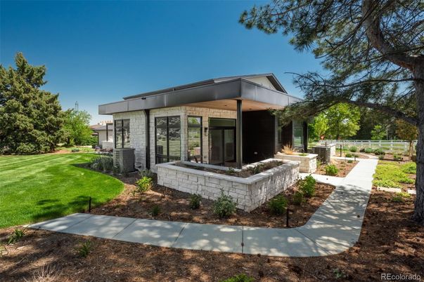 Backyard, Exterior, Facade, Modern