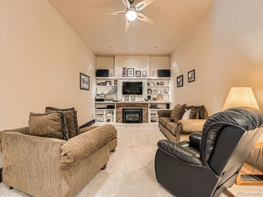 Fireplace, Interior, Living room, Recessed Lighting