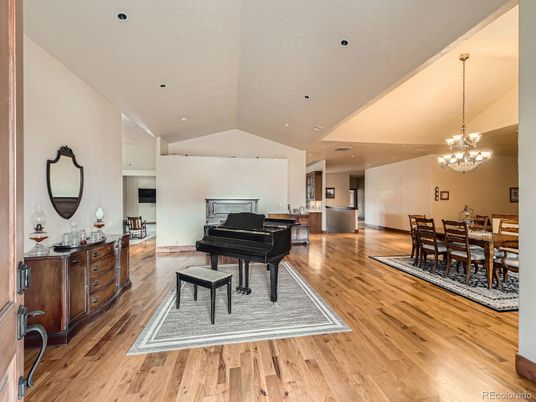 Chandelier, Dining room, Interior, Piano, Recessed Lighting, Wood Texture Flooring
