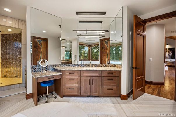 Bathroom, Interior, Recessed Lighting, Wood Texture Flooring