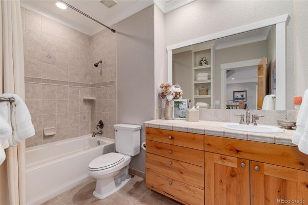 Bathroom, Interior, Recessed Lighting, Tile Countertops