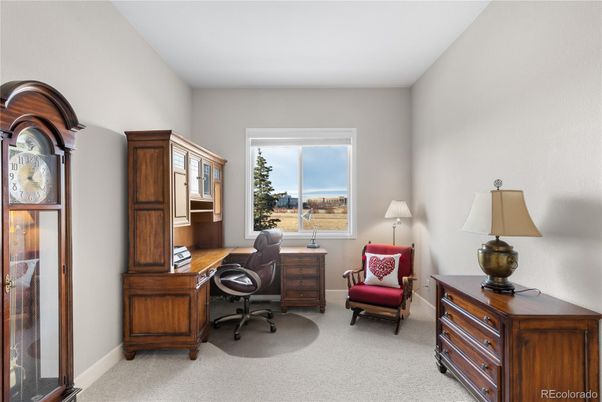 Home Office, Interior
