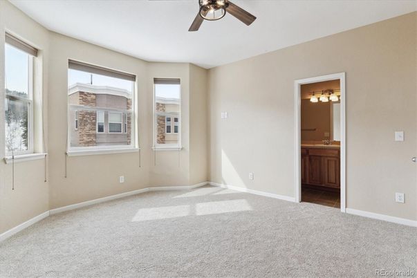 Bathroom, Empty room, Interior